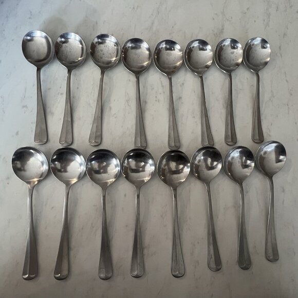 80 Piece Rogers Stainless Steel Jefferson Manor Flatware Korea Vintage - Picture 6 of 8